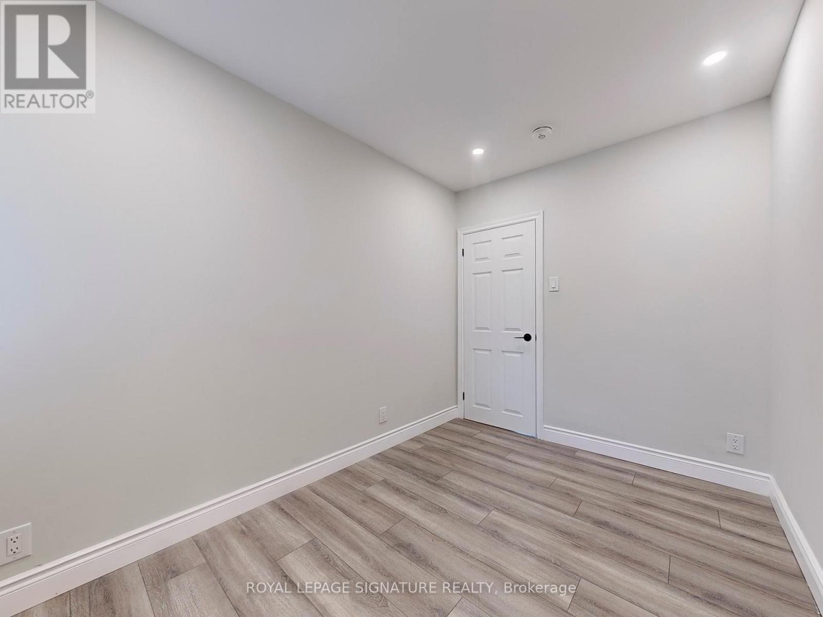 Main - 10 Vesper Court, Toronto, Ontario  M1H 1C2 - Photo 23 - E12497764