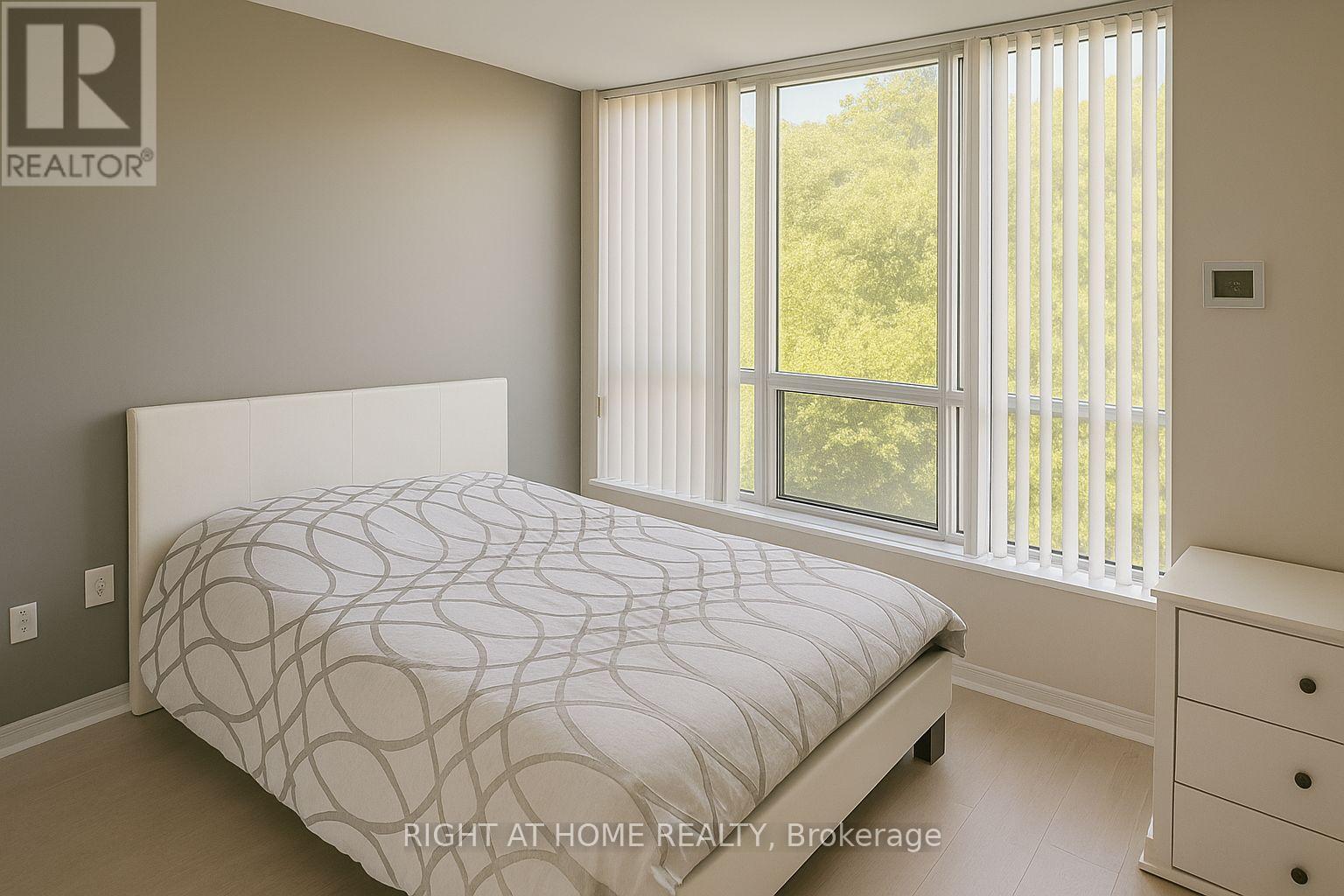 503 - 2565 Erin Centre Boulevard, Mississauga, Ontario  L5M 6Z8 - Photo 5 - W12301174