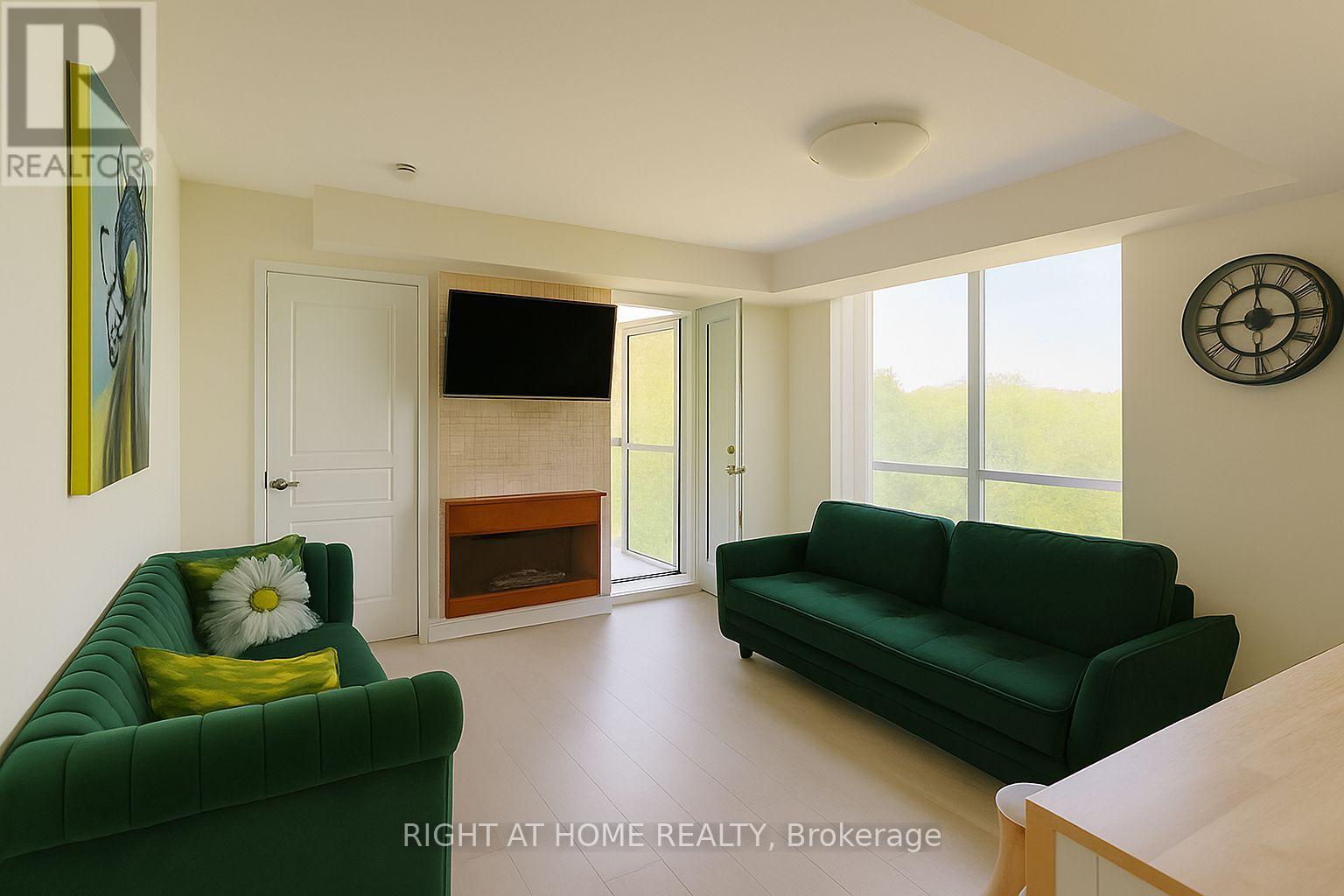 503 - 2565 Erin Centre Boulevard, Mississauga, Ontario  L5M 6Z8 - Photo 4 - W12301174