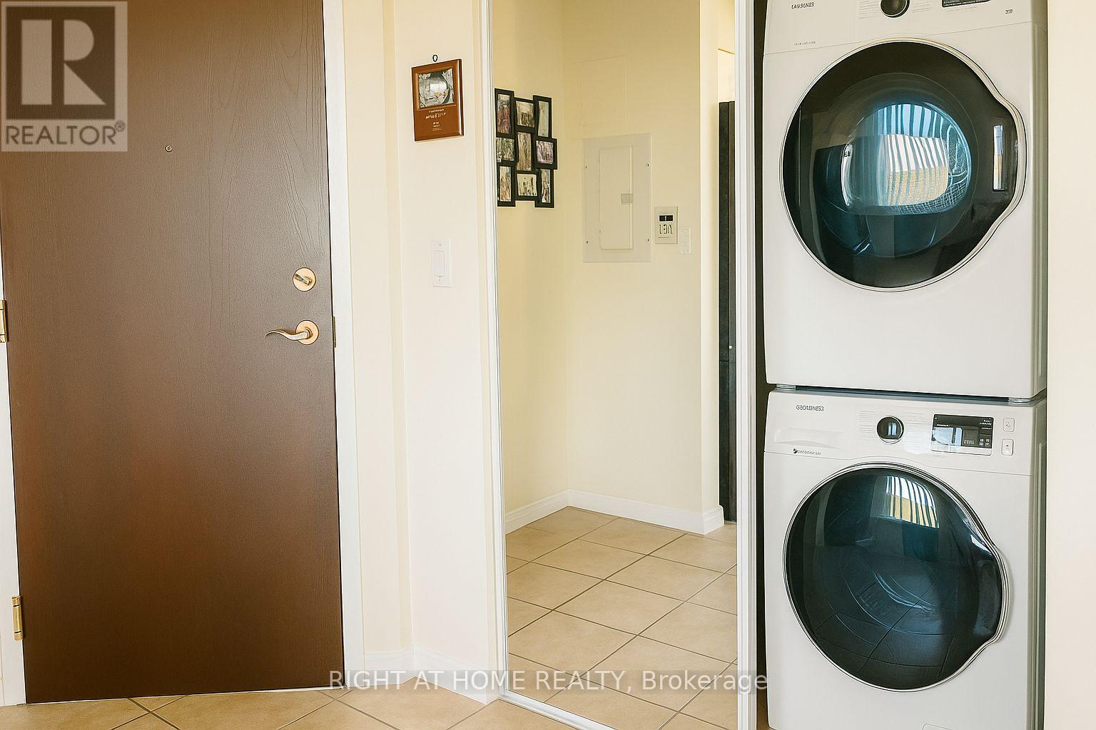 503 - 2565 Erin Centre Boulevard, Mississauga, Ontario  L5M 6Z8 - Photo 8 - W12301174