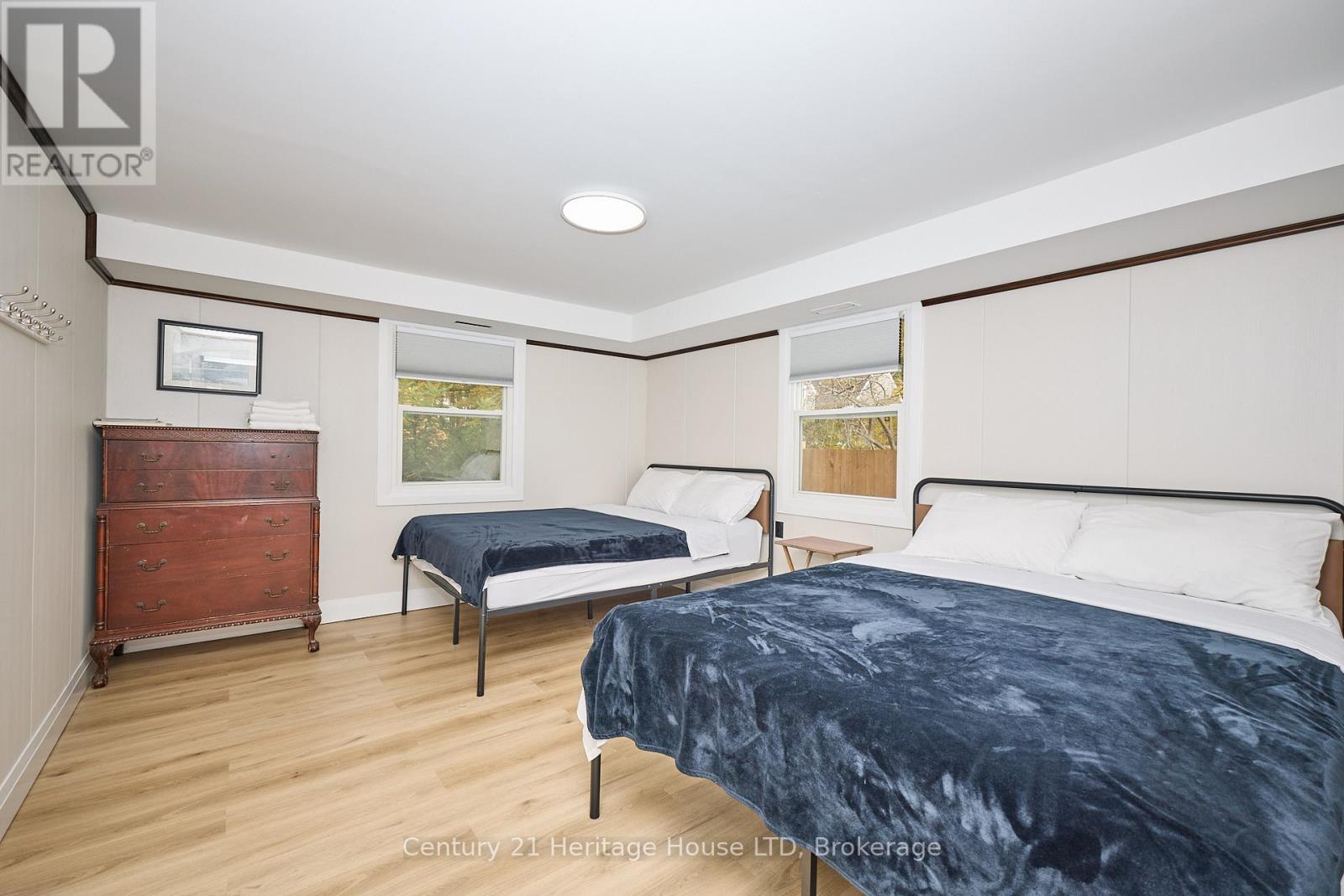 1033 Firelane 1 Road, Port Colborne, Ontario L3K 5V3 - Photo 41 - X12523836