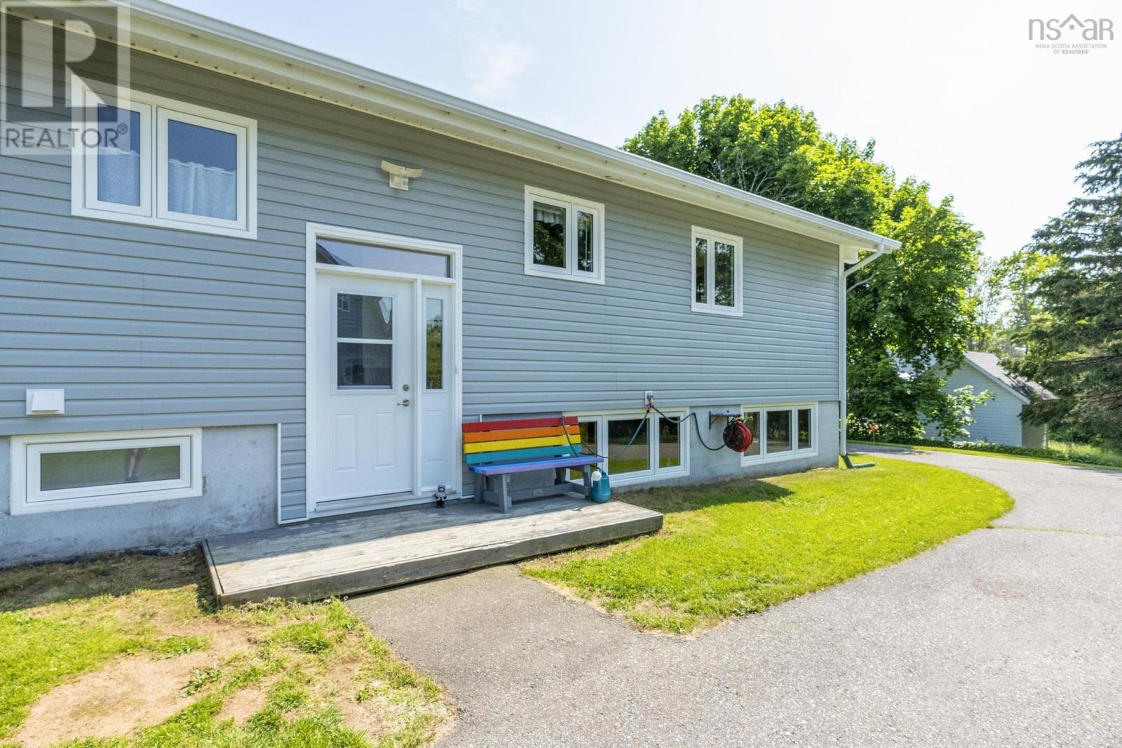 9521 Commercial Street, New Minas, Nova Scotia  B4N 3G3 - Photo 47 - 202514386