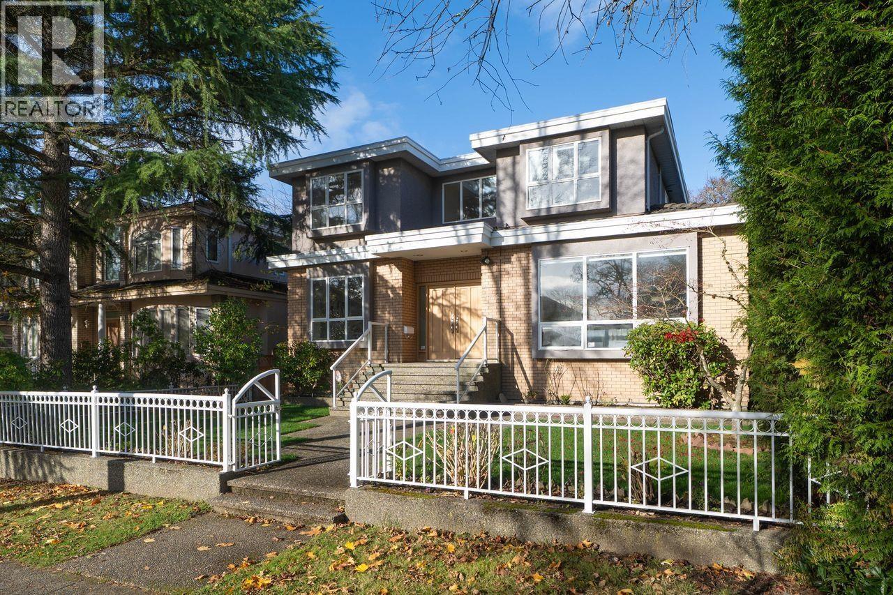 3565 W 29TH AVENUE, Vancouver, British Columbia