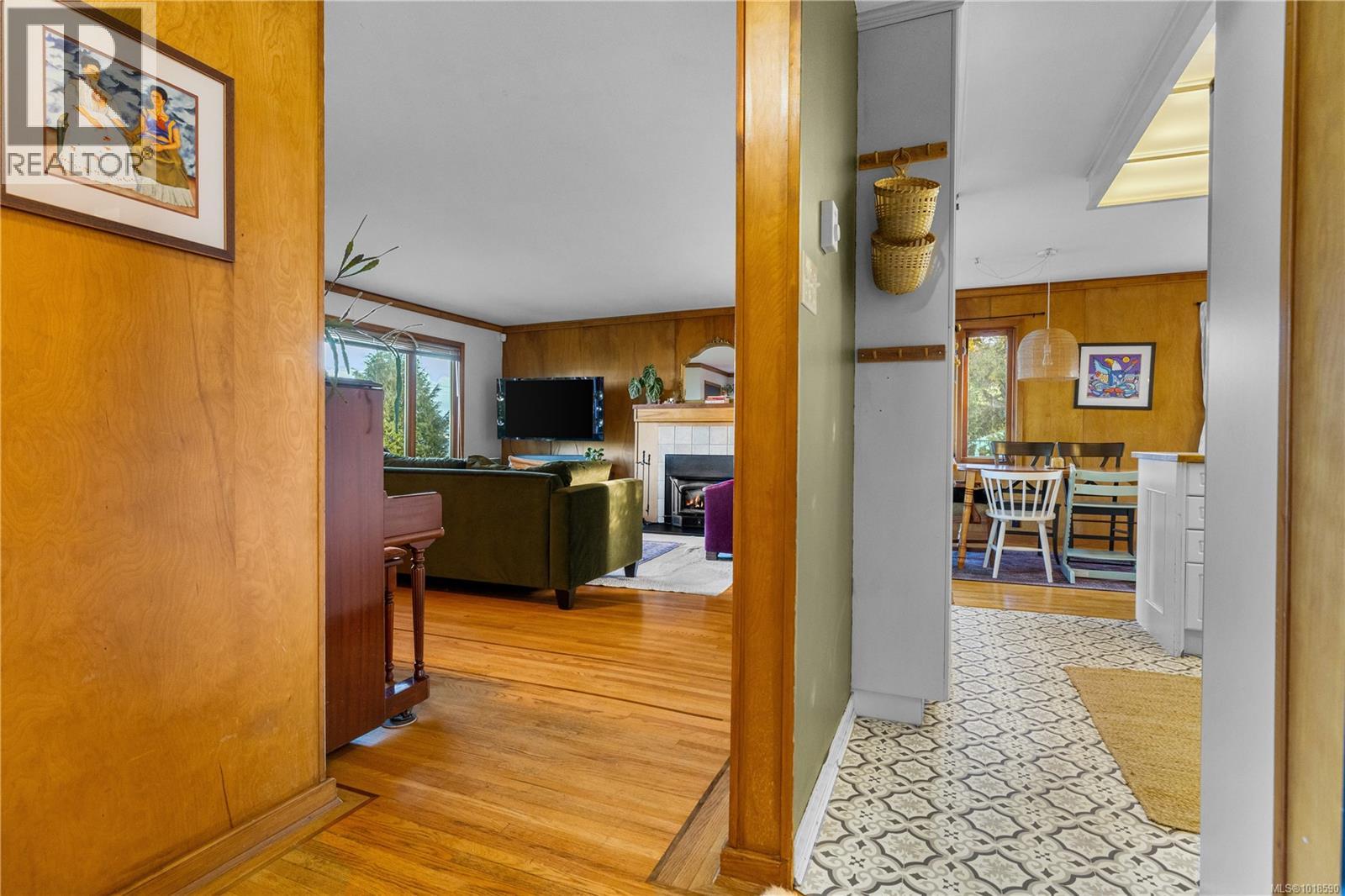 392 Island Hwy, Campbell River, British Columbia  V9W 2B6 - Photo 11 - 1018590