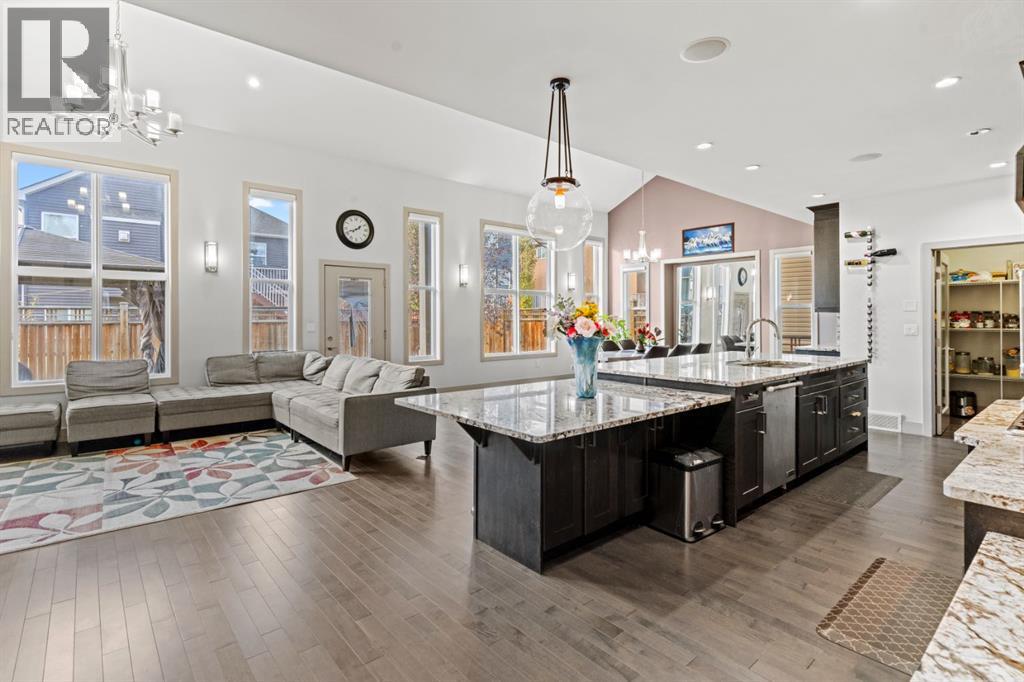 Property at 269 Kinniburge Boulevard image 4