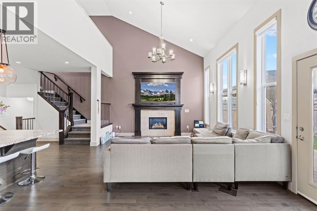 269 Kinniburge Boulevard, Chestermere, Alberta  T1X 0R7 - Photo 9 - A2264939