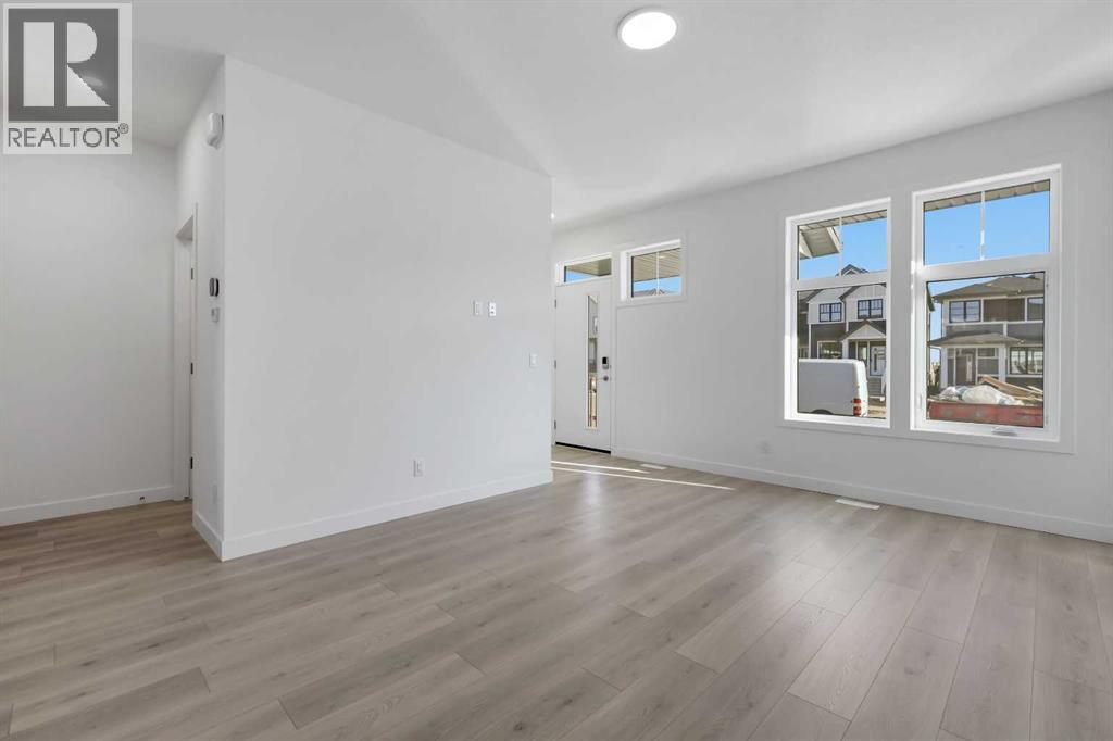 19833 45 Street Se, Calgary, Alberta  T3M 4B5 - Photo 3 - A2268334