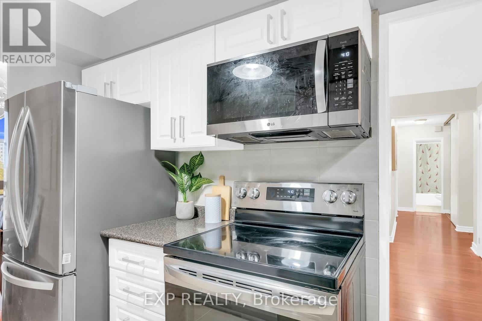 802 - 260 Seneca Hill Drive, Toronto, Ontario  M2J 4S6 - Photo 25 - C12525790