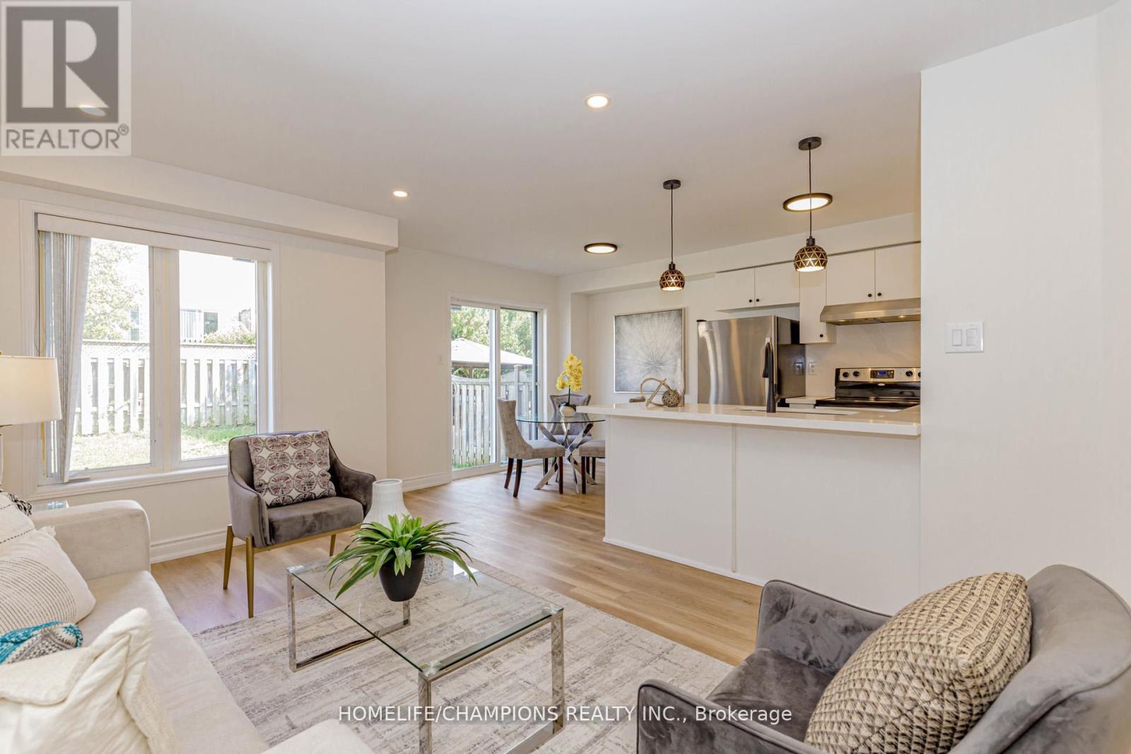 27 Tasker Crescent, Ajax, Ontario  L1Z 1N8 - Photo 8 - E12525758