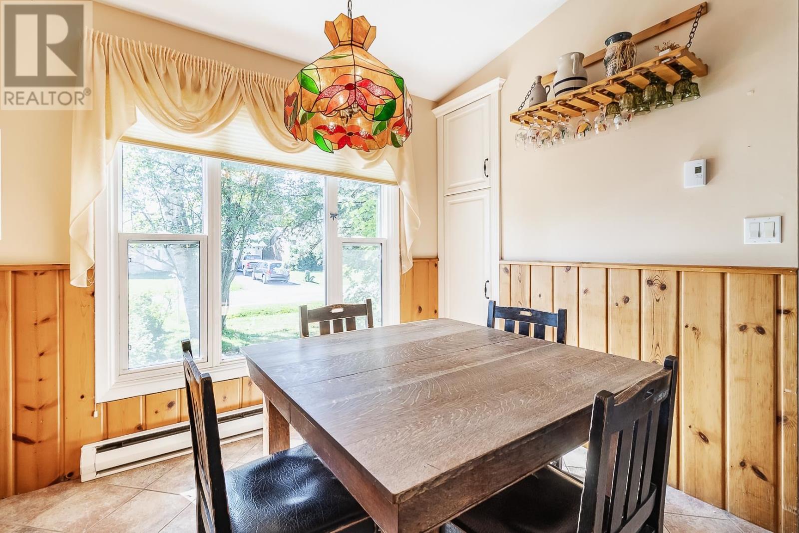 30 Carlbert St, Sault Ste. Marie, Ontario  P6A 5R9 - Photo 11 - SM252667