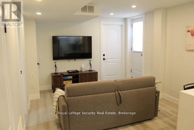 Basement - 77 Casabel Drive, Vaughan, Ontario  L6A 3L6 - Photo 10 - N12525752