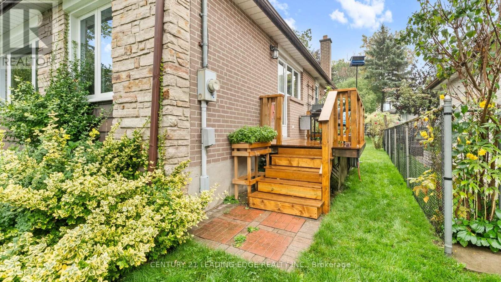 398 Allgood Street, Richmond Hill, Ontario  L4C 2Z2 - Photo 20 - N12525770