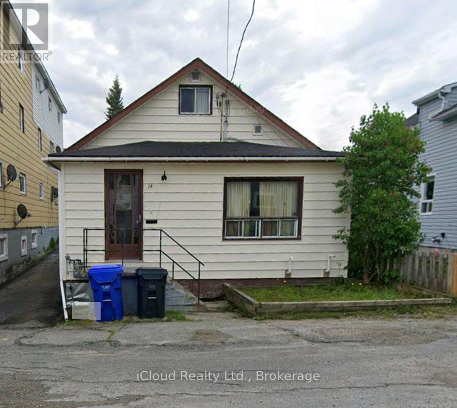 32 KIRKPATRICK ST STREET, Kirkland Lake, Ontario