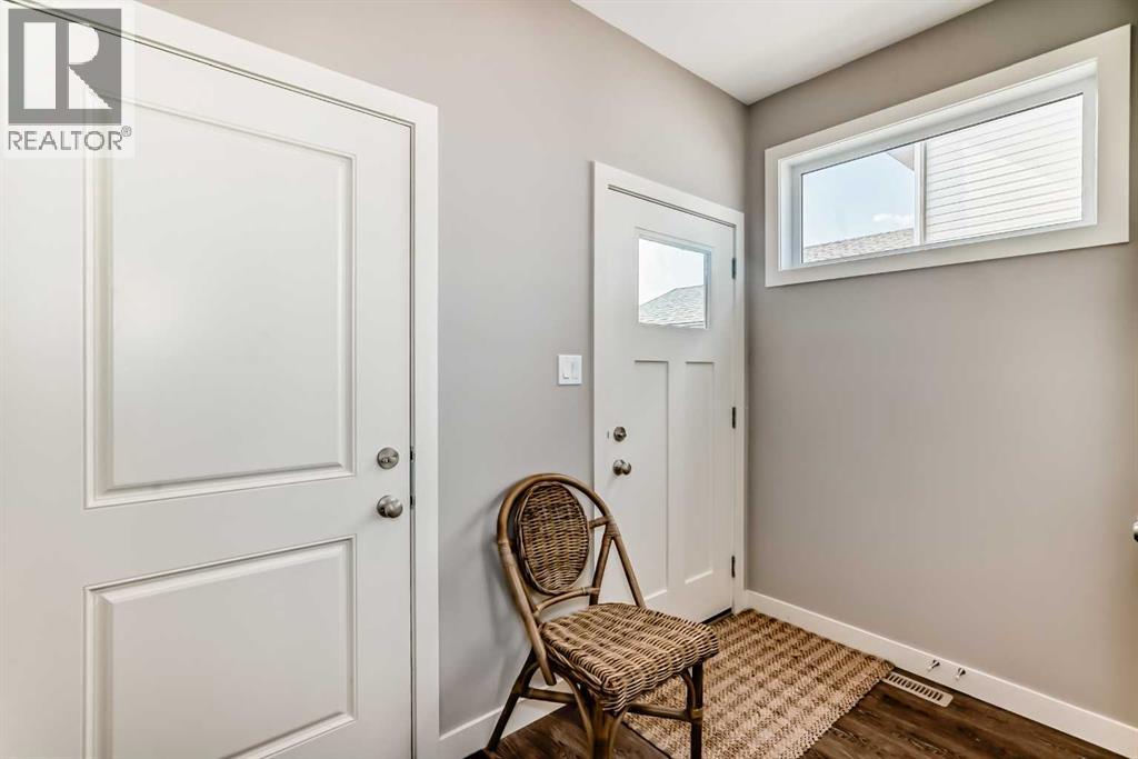 166 Bras Dor Road W, Lethbridge, Alberta  T1J 5H1 - Photo 3 - A2269106