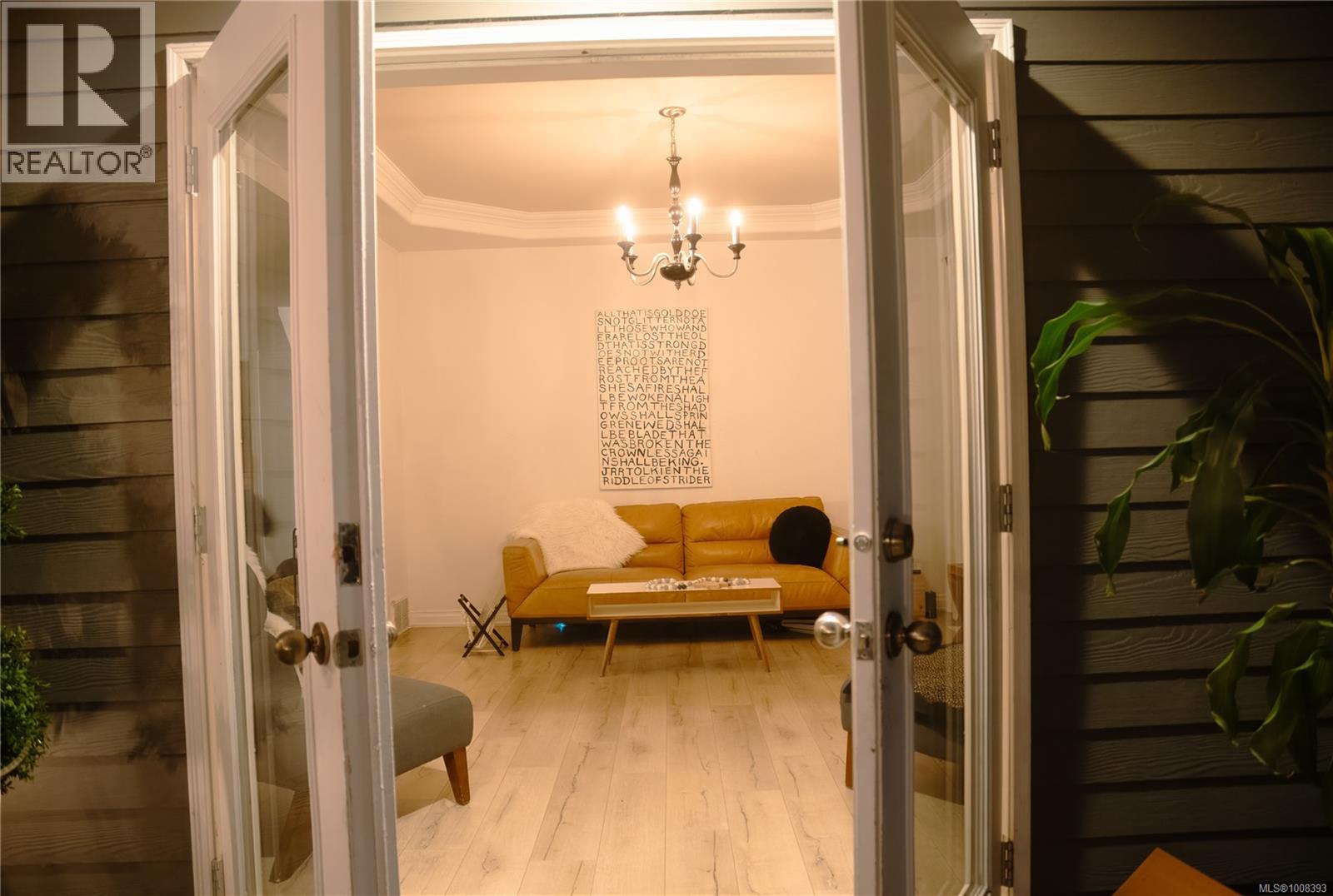 907 Savary Dr, Qualicum Beach, British Columbia V9K 1R7 - Photo 10 - 1008393