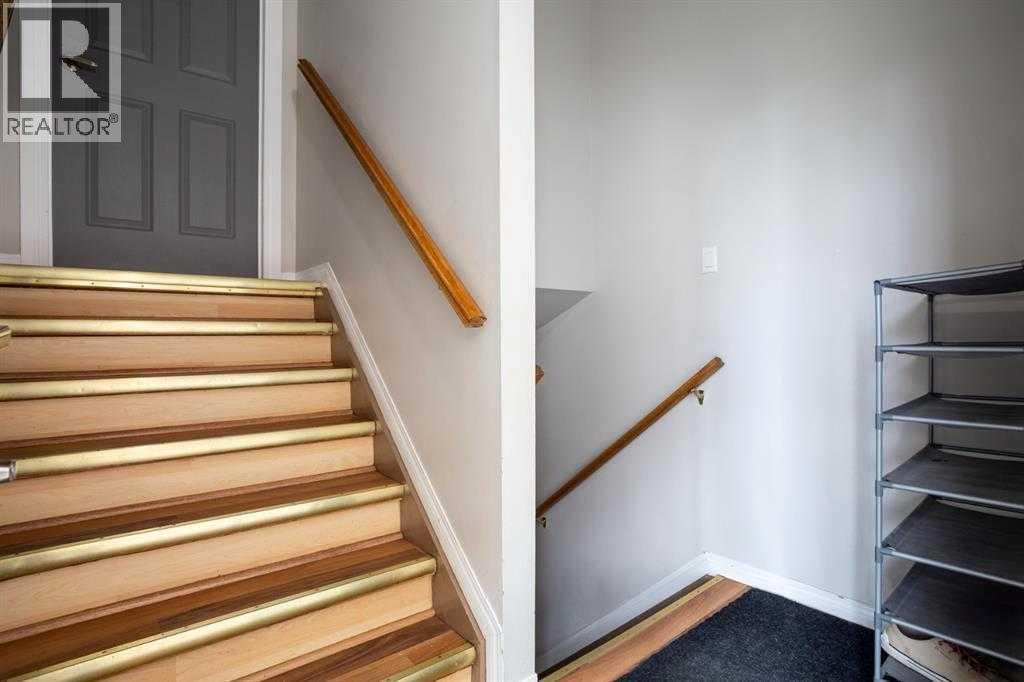 5607 4 Street Sw, Calgary, Alberta  T2V 4J7 - Photo 5 - A2258331