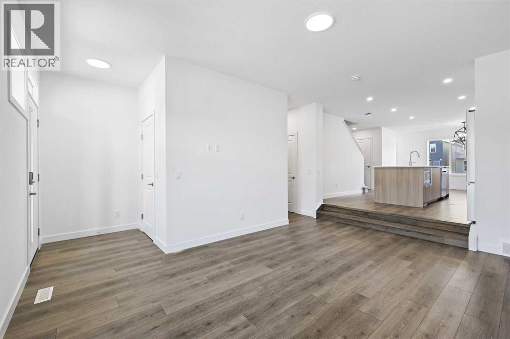 19839 45 Street Se, Calgary, Alberta  T3M 4B8 - Photo 2 - A2268337