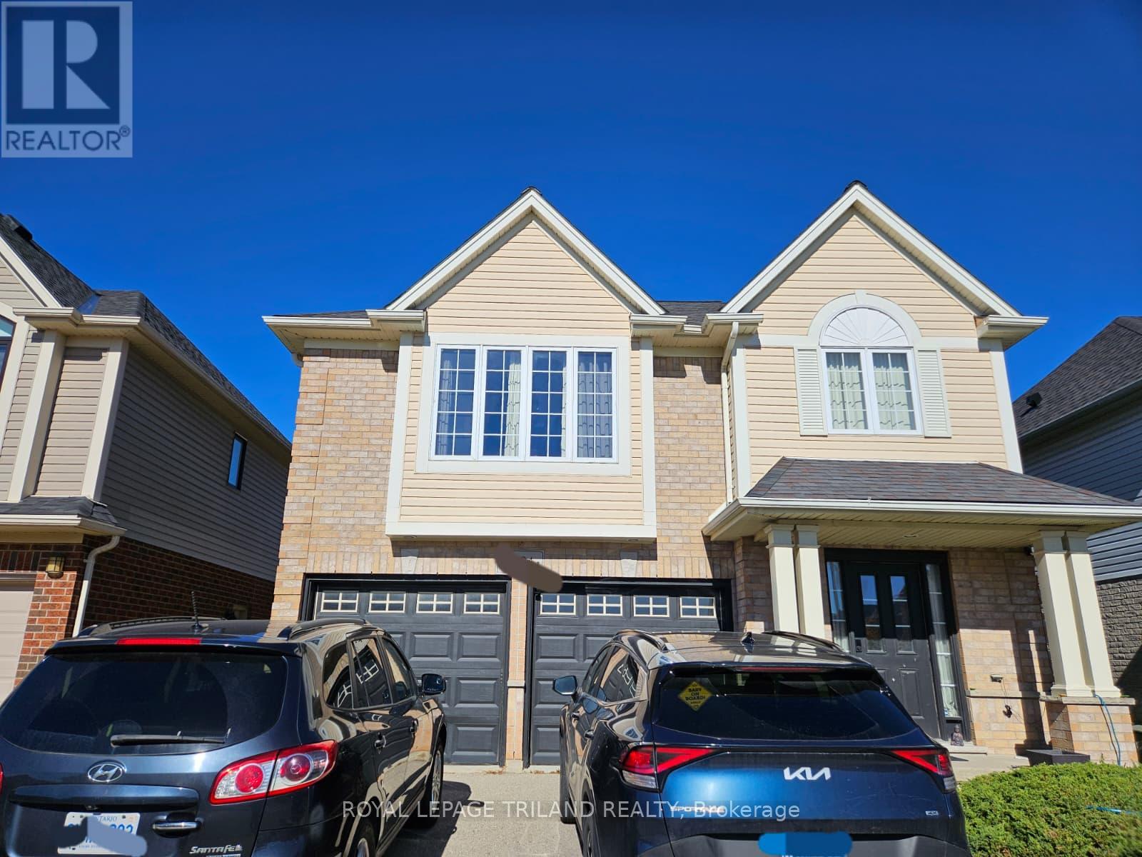 2404 ASIMA DRIVE, London South, Ontario