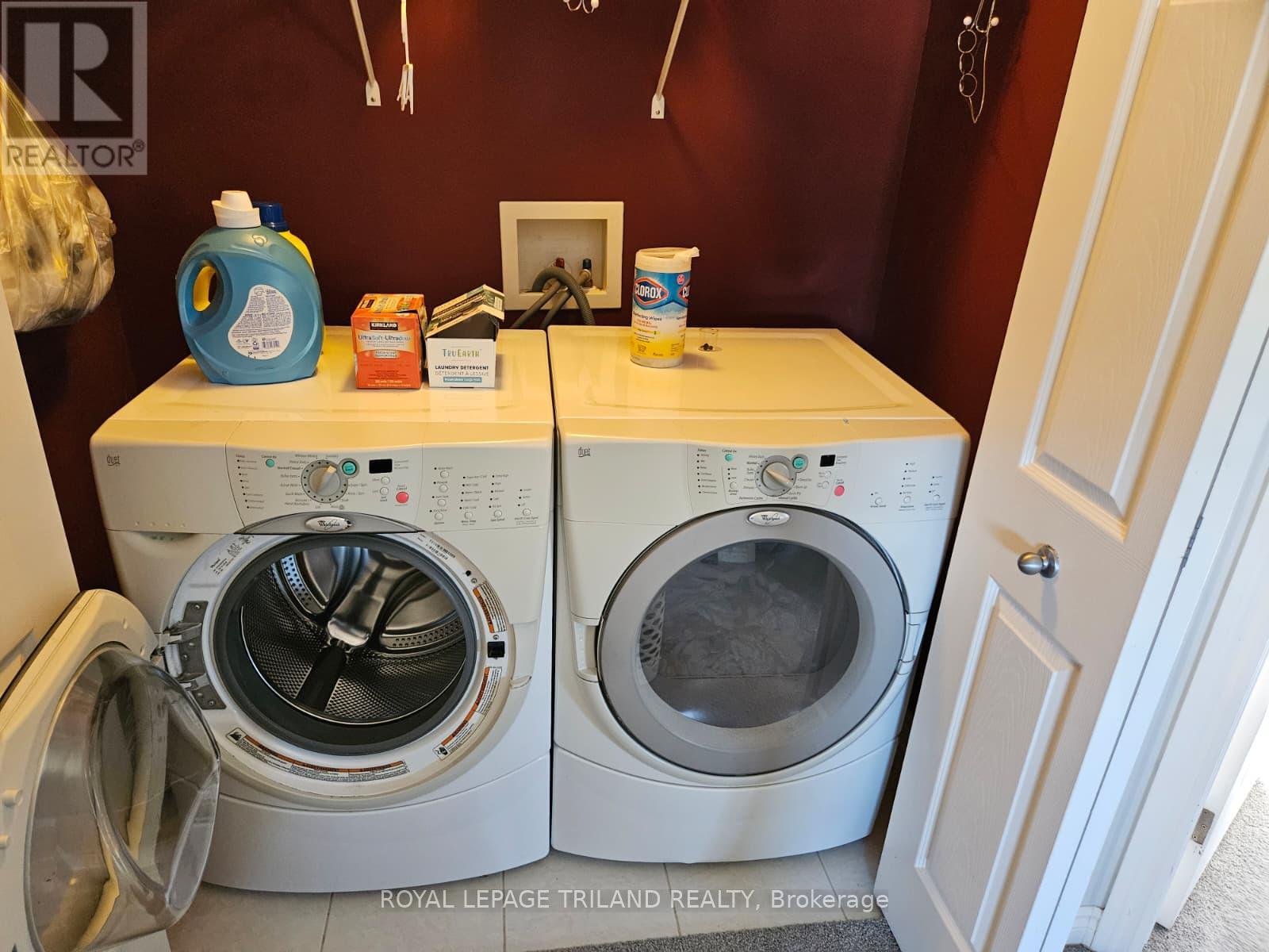 2404 Asima Drive, London South, Ontario  N6M 0B3 - Photo 13 - X12525794