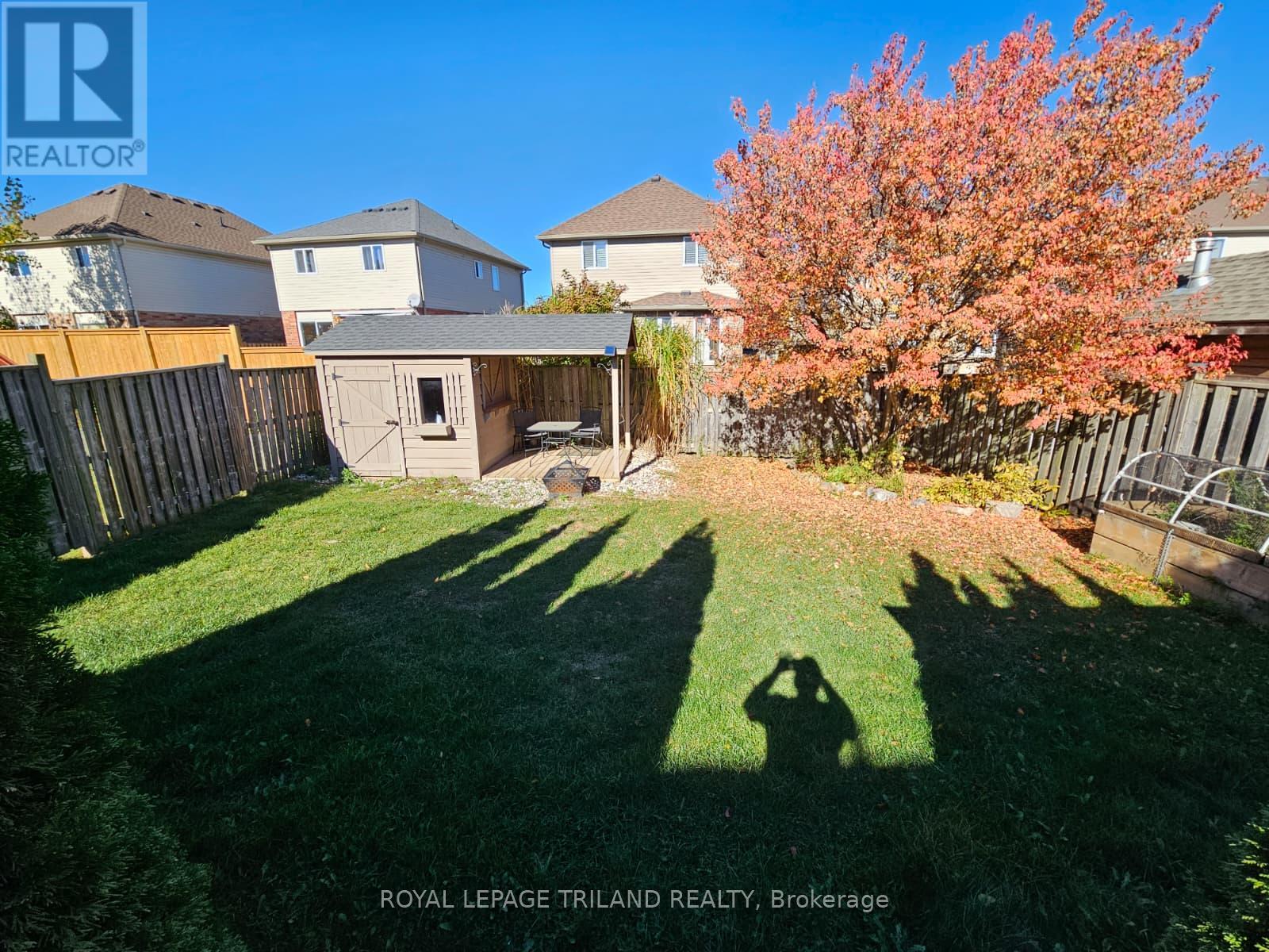 2404 Asima Drive, London South, Ontario  N6M 0B3 - Photo 20 - X12525794