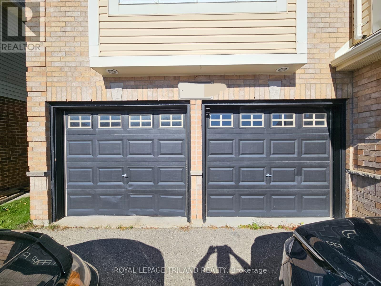 2404 Asima Drive, London South, Ontario  N6M 0B3 - Photo 3 - X12525794