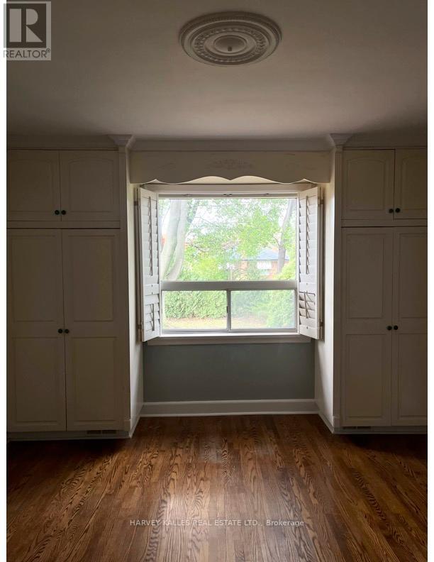 16 Nashland Avenue, Toronto, Ontario  M9B 2V4 - Photo 14 - W12525714