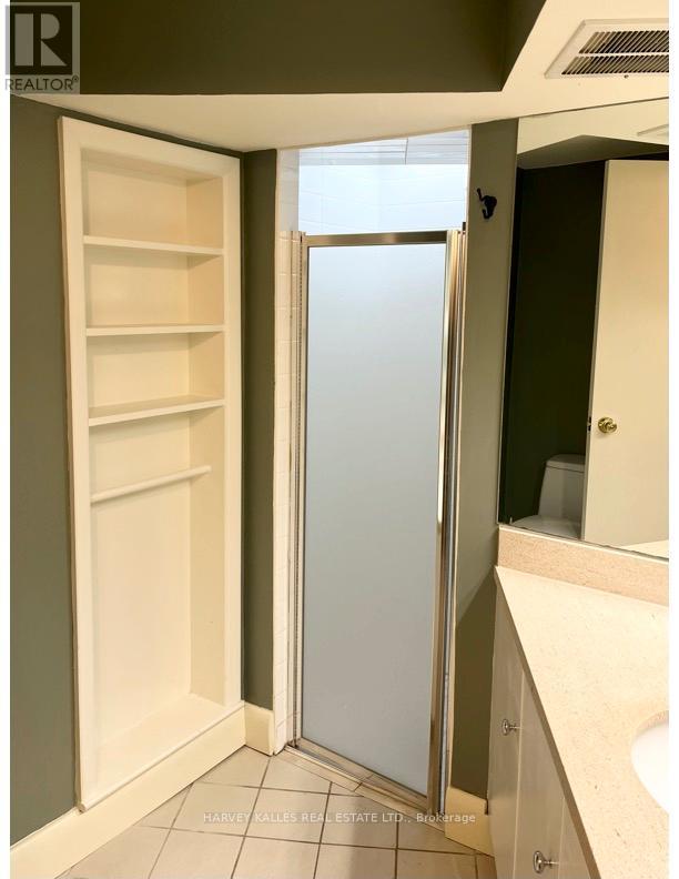 16 Nashland Avenue, Toronto, Ontario  M9B 2V4 - Photo 24 - W12525714