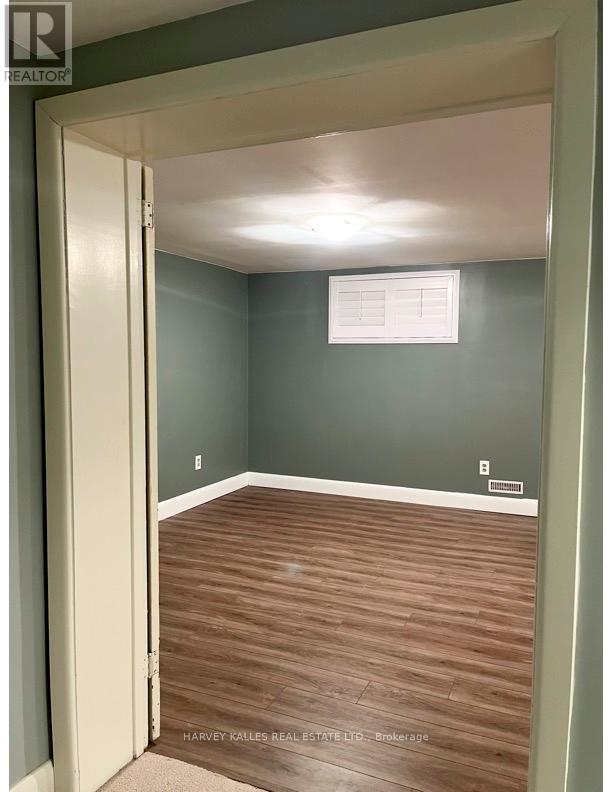 16 Nashland Avenue, Toronto, Ontario  M9B 2V4 - Photo 27 - W12525714