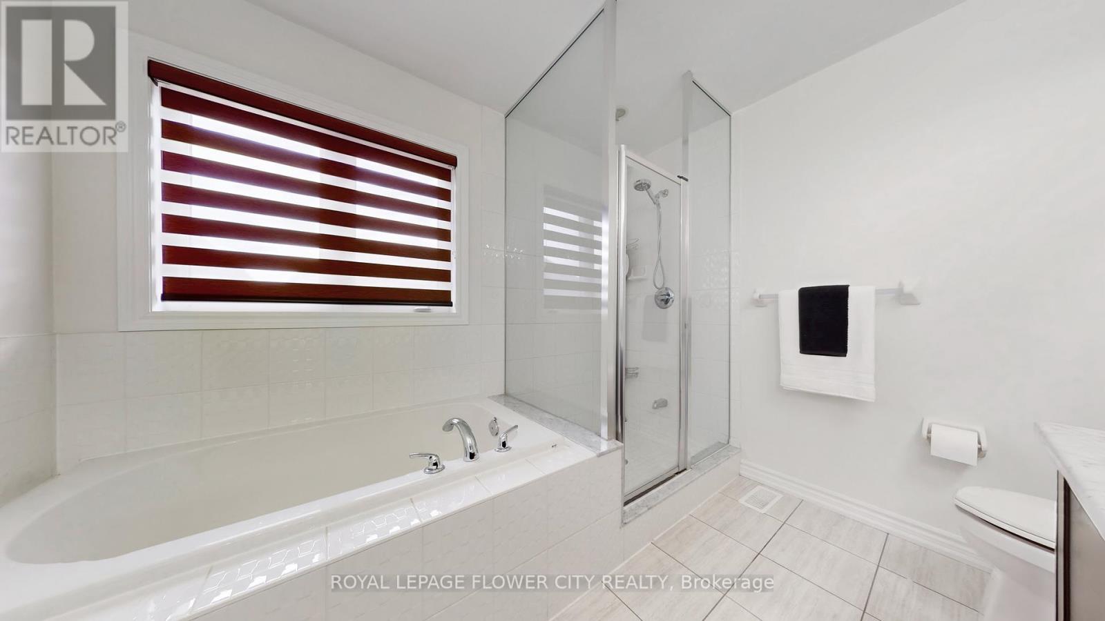 23 Faders Drive, Brampton, Ontario  L7A 4Y2 - Photo 17 - W12525728