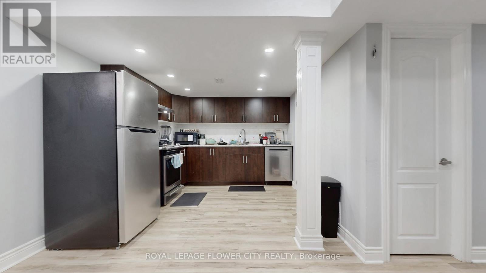 23 Faders Drive, Brampton, Ontario  L7A 4Y2 - Photo 26 - W12525728