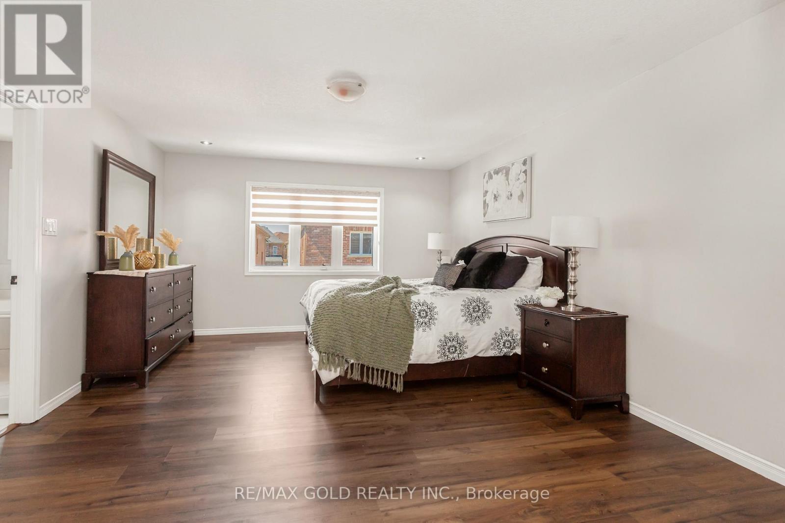 486 Queen Mary Drive, Brampton, Ontario  L7A 4N3 - Photo 30 - W12525736