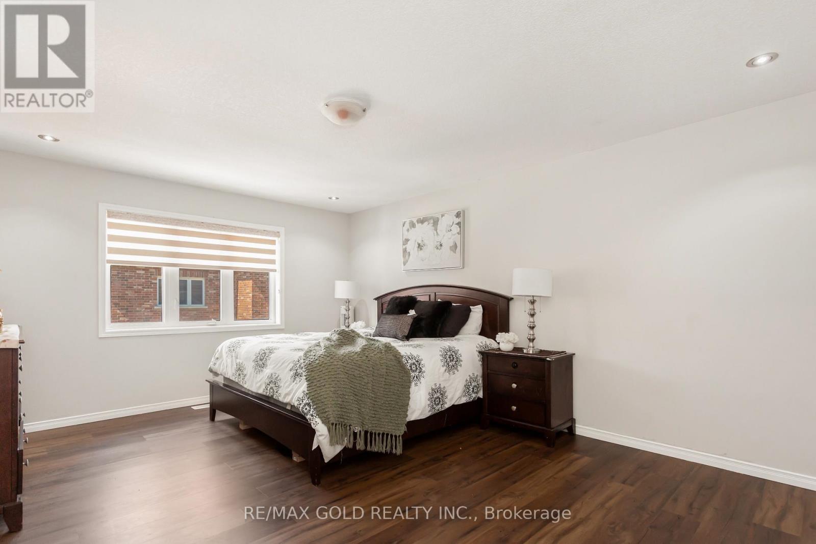 486 Queen Mary Drive, Brampton, Ontario  L7A 4N3 - Photo 31 - W12525736