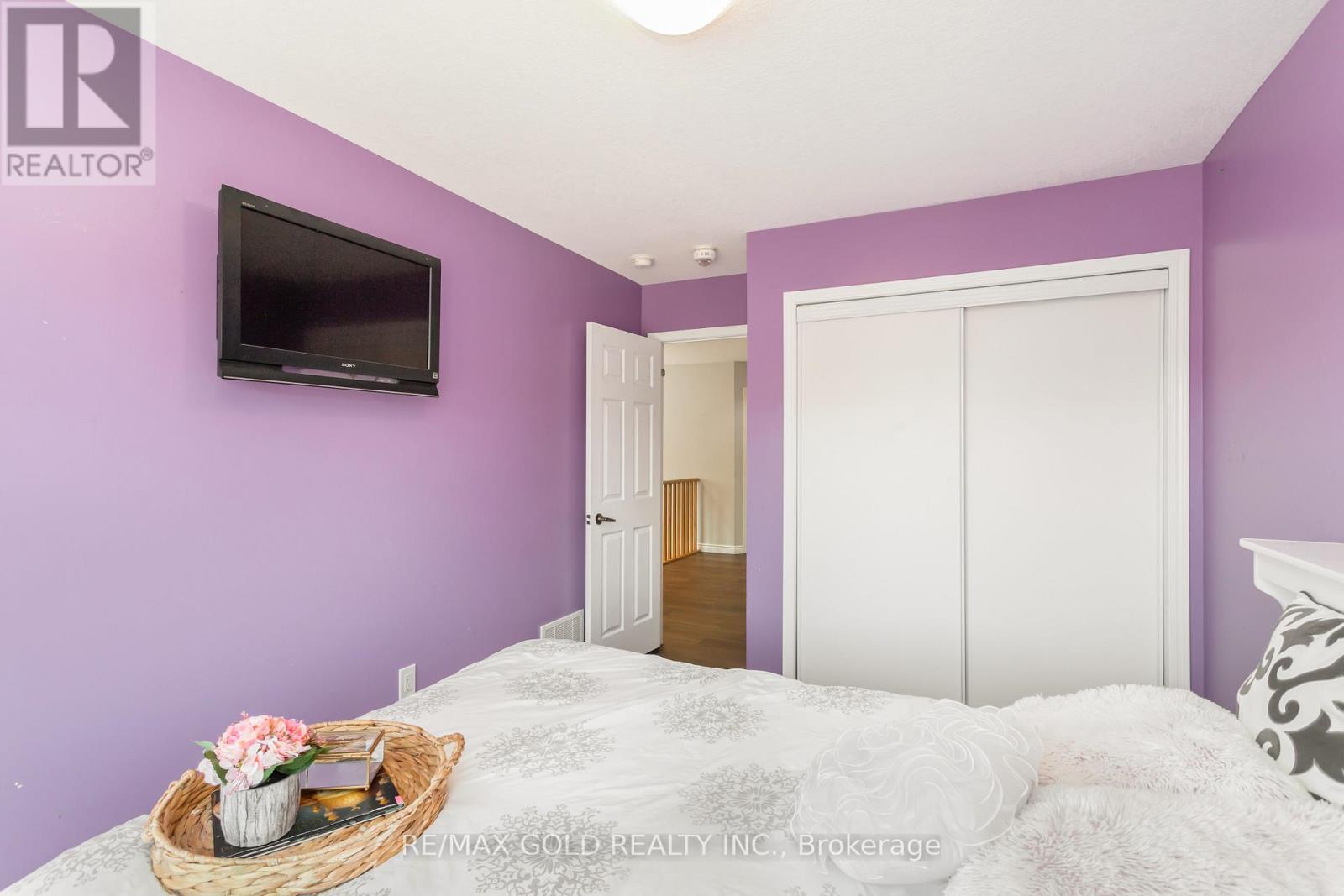 486 Queen Mary Drive, Brampton, Ontario  L7A 4N3 - Photo 41 - W12525736