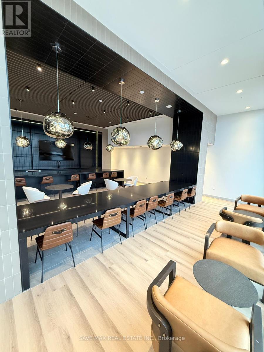 318 - 15 Skyridge Drive, Brampton, Ontario  L6P 4S3 - Photo 17 - W12525776