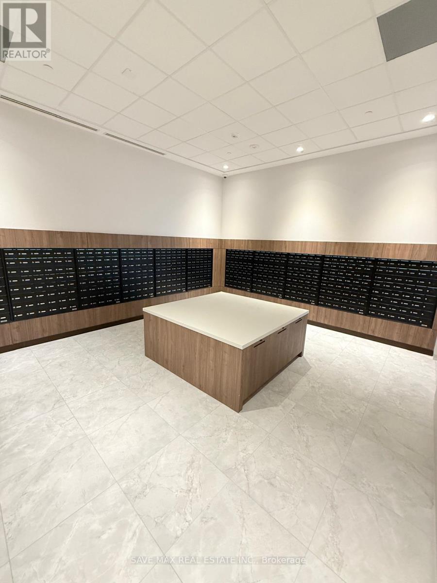 318 - 15 Skyridge Drive, Brampton, Ontario  L6P 4S3 - Photo 25 - W12525776