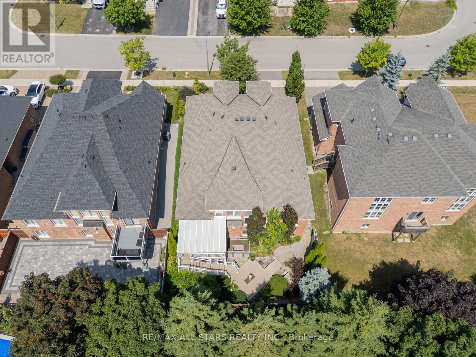 94 Chambersburg Way, Whitchurch-Stouffville, Ontario  L4A 0X8 - Photo 47 - N12376057