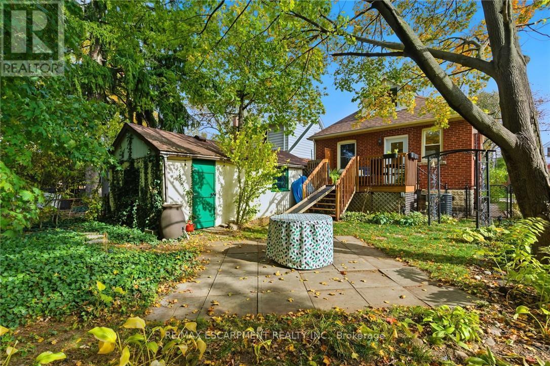 76 East 15th Street, Hamilton, Ontario  L9A 4E9 - Photo 31 - X12525730