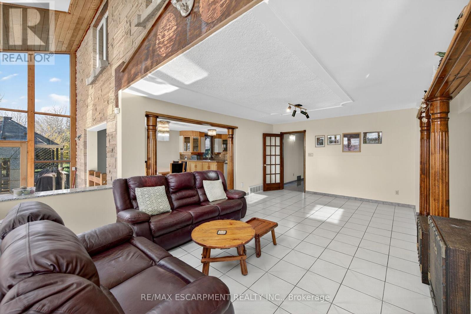 568 Ridge Road, Hamilton, Ontario  L8J 2Y6 - Photo 38 - X12525778