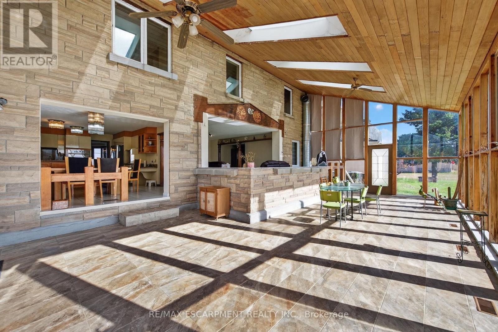 568 Ridge Road, Hamilton, Ontario  L8J 2Y6 - Photo 41 - X12525778