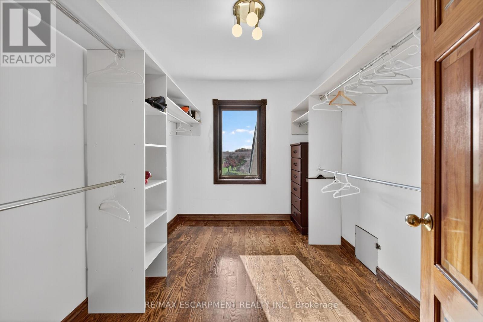 568 Ridge Road, Hamilton, Ontario  L8J 2Y6 - Photo 49 - X12525778