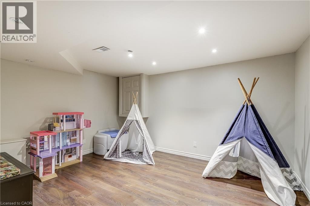 2212 Melissa Crescent, Burlington, Ontario  L7P 4J7 - Photo 33 - 40786815