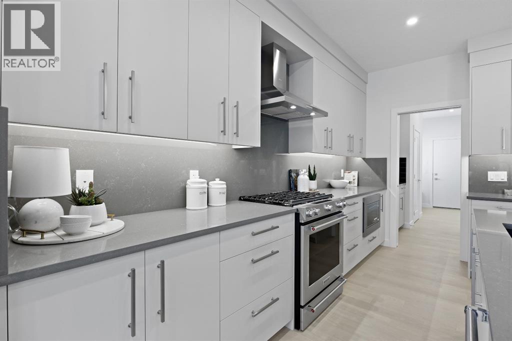 50 Westland Park Sw, Calgary, Alberta  T3H 0W1 - Photo 8 - A2258523