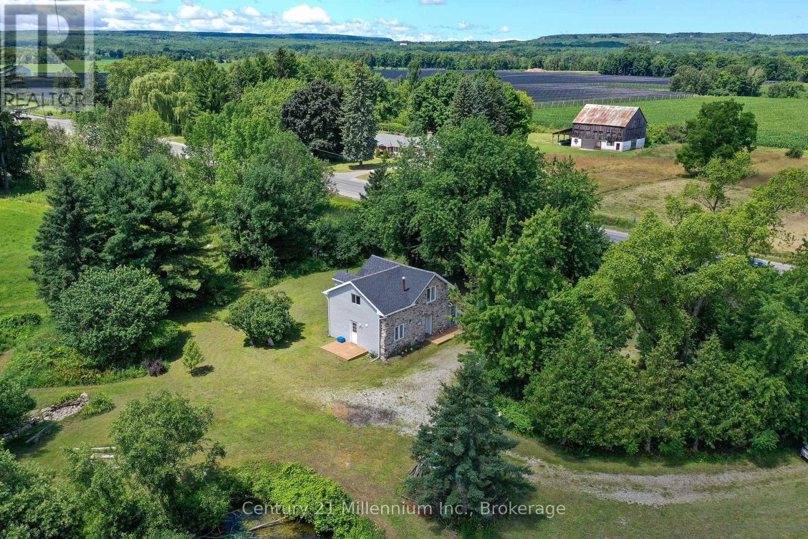 205730 Hwy 26 Highway, Meaford, Ontario  N4L 1W5 - Photo 4 - X12525796