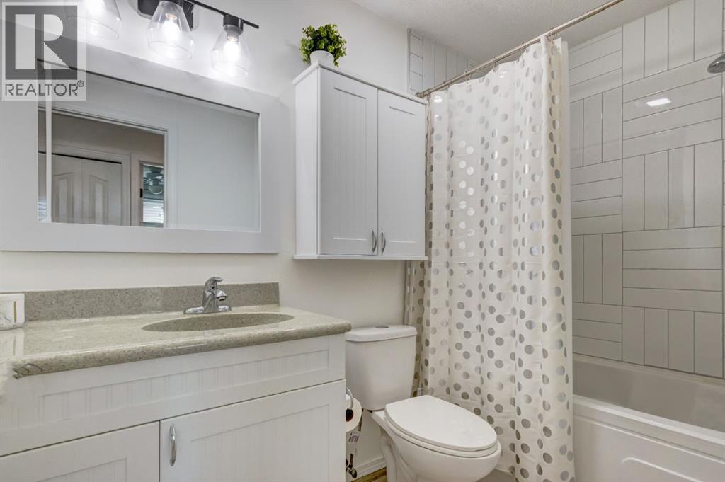 235 Strathearn Crescent Sw, Calgary, Alberta  T3H 1M9 - Photo 21 - A2269029