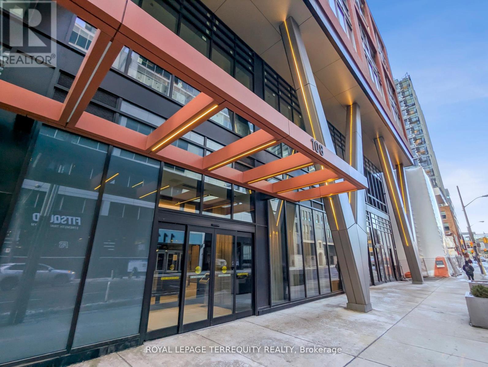 1902 - 108 Peter Street, Toronto, Ontario  M5V 0W2 - Photo 3 - C12525816