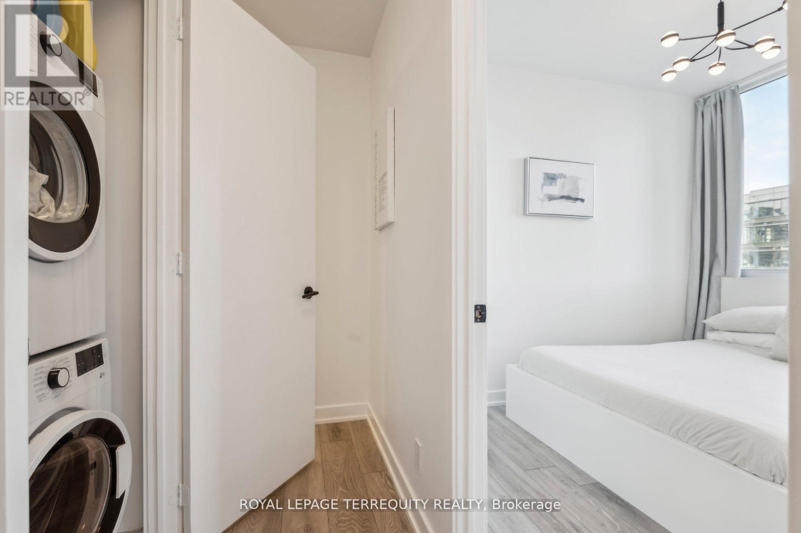 1902 - 108 Peter Street, Toronto, Ontario  M5V 0W2 - Photo 38 - C12525816