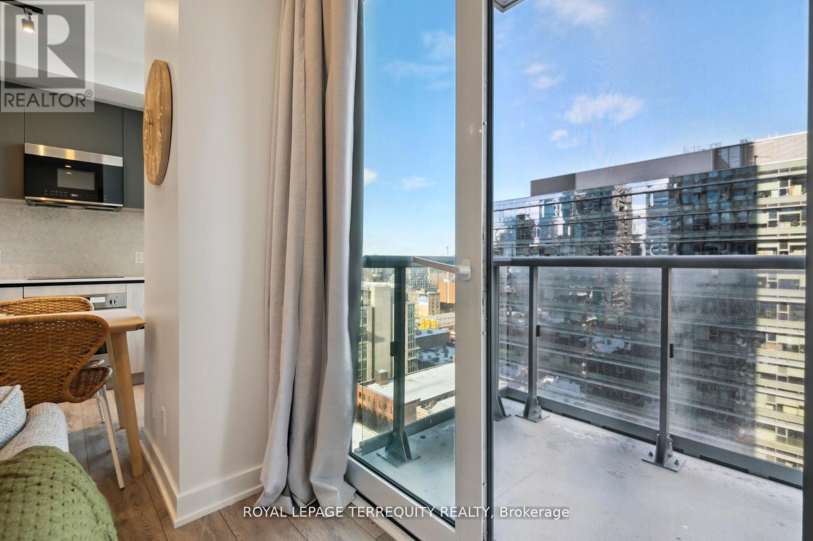 1902 - 108 Peter Street, Toronto, Ontario  M5V 0W2 - Photo 42 - C12525816