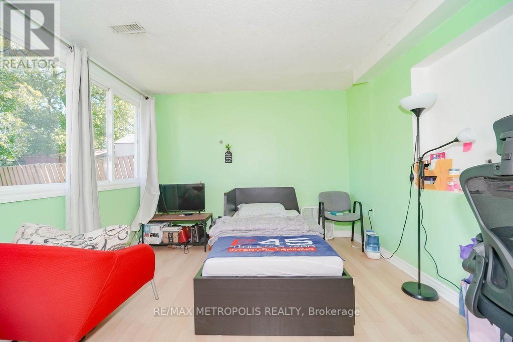 575 Bellamy Road N, Toronto, Ontario  M1H 1G6 - Photo 5 - E12525828