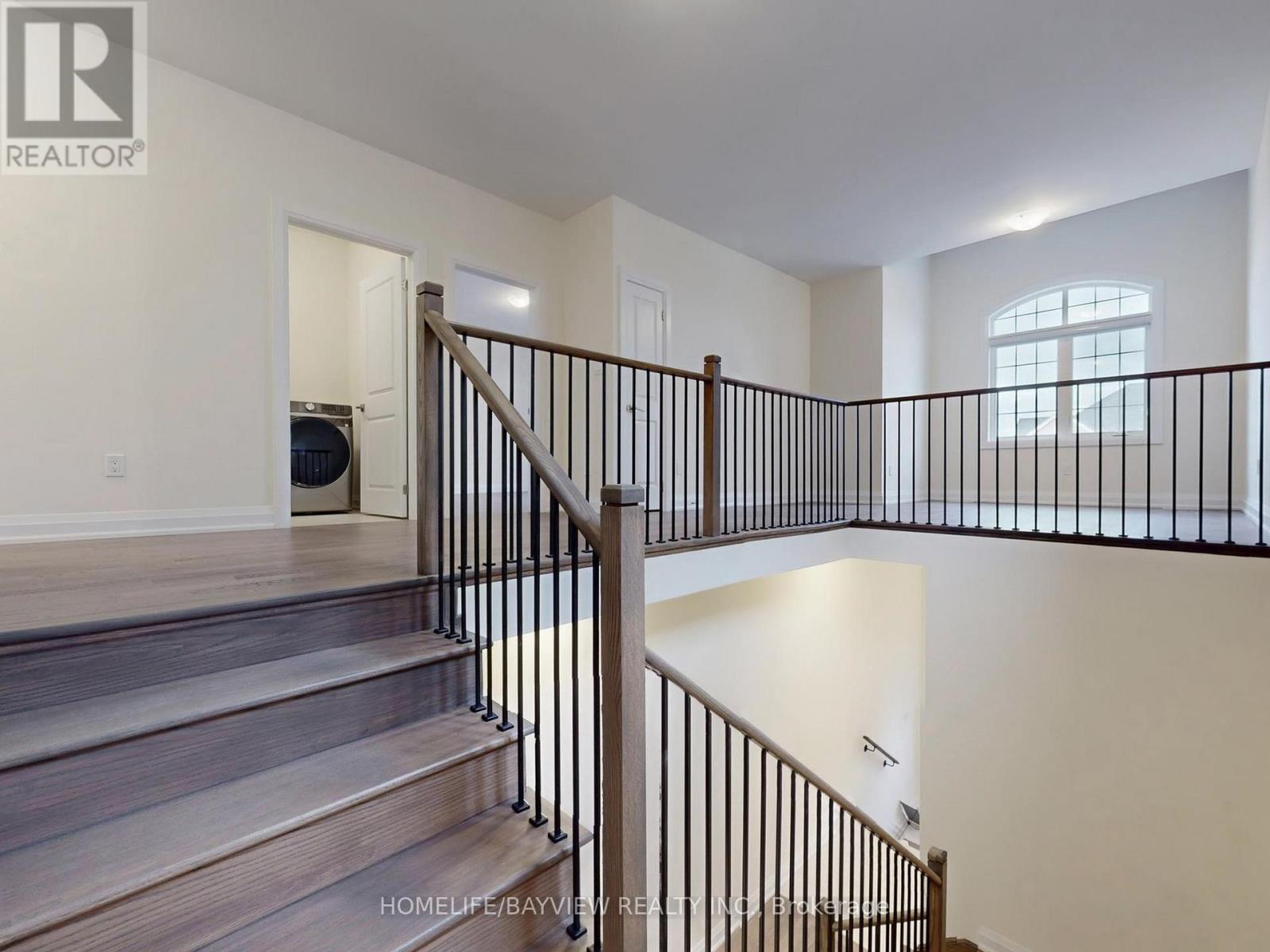 221 Seguin Street, Richmond Hill, Ontario  L4E 1N7 - Photo 23 - N12525820