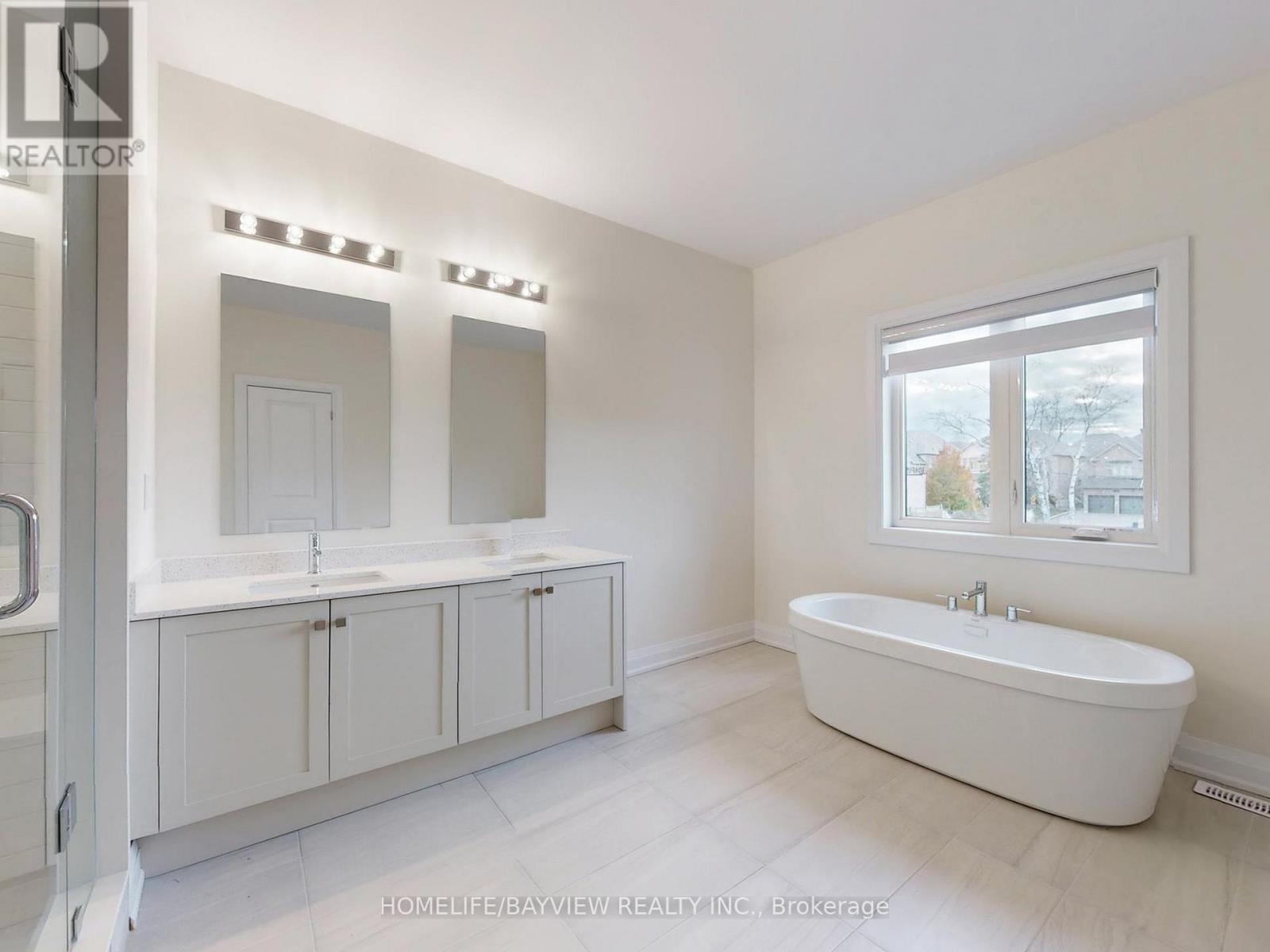 221 Seguin Street, Richmond Hill, Ontario  L4E 1N7 - Photo 31 - N12525820